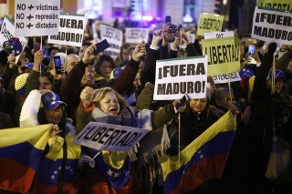 Opozičný vodca Juan Guaidó vyzval na ďalšie dva protesty.