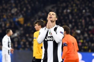 Cristiano Ronaldo bojuje o trofej v Lige majstrov už v drese Juventusu.