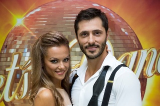Herec Braňo Deák (35) a jeho tanečná partnerka Dominika Rošková (26).