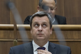 Šéf parlamentu Andrej Danko počas schôdze parlamentu.