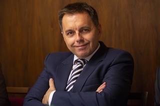 Minister financií SR Peter Kažimír