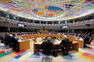 Na summite EÚ o brexite v Bruseli sa zúčastnil aj slovenský premiér.