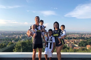Ronaldo s rodinou.