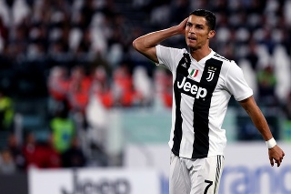 Ronaldo momentálne oblieka dres Juventusu Turín.