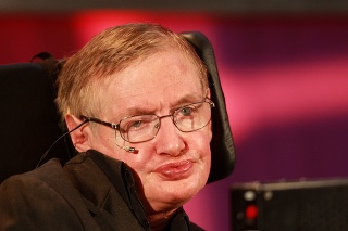 Stephen Hawking († 76) na archívnej snímke z 20. júna 2010