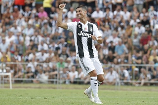 Ronaldo počas premiérového zápasu v drese Juventusu Turín.