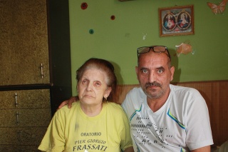 Róbert (54) za opateru o ťažko chorú bývalú manželku nedostáva ani cent. Margita (61) nedokáže byť sama ani chvíľu.