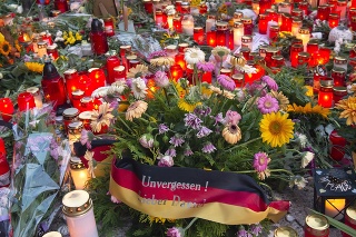 Identifikovali obeť brutálneho útoku v nemeckom meste Chemnitz.