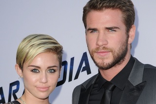 Liam a Miley, ktorí sa často rozchádzali, to teraz spolu myslia vážne.