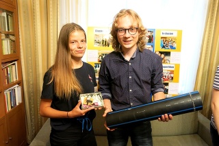 Mária Kuczik (16) a Oliver Davitko (17) s unikátnym systémom Safe Flow.