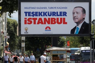 Erdogan sa oficiálne stal tureckým prezidentom.