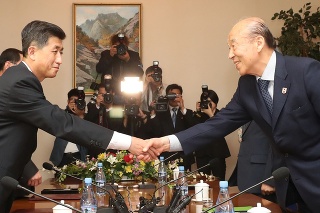 KĽDR a Južná Kórea rokovali o stretnutiach rozdelených rodín.