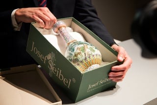 Starožitnú vázu vydražili za viac ako 16 miliónov eur (ilustračné foto).