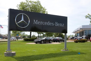 Automobilka Mercedes-Benz má na krku škandál (ilustračné foto).