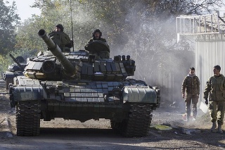 Na východe Ukrajiny neustále zúria krvavé krvavé boje (ilustračné foto).