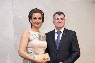 Danica Kleinová (44), redaktorka a Alexander Nejedlý (51), generál.
