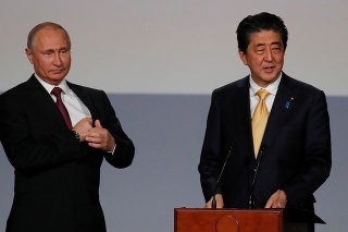 Vladimir Putin a Šinzó Abe.