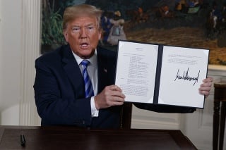  Donald Trump (71) v noci z utorka na stredu oznámil, že USA odstupujú od medzinárodnej jadrovej dohody s Iránom, ktorú prijali v roku 2015. 