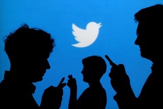 Predstavitelia spoločnosti Twitter predstúpili pred členov Kongresu (ilustračné foto).