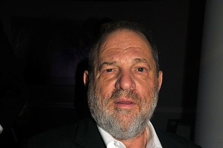Harvey Weinstein mal herečku znásilniť hneď dvakrát.