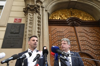 Zástupcovia ČSSD a ANO rokovali 25. apríla v Prahe o koaličnej vláde. 