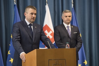 Peter Pellegrini a prezident Policajného zboru SR Tibor Gašpar.