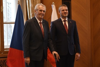 Miloš Zeman a Peter Pellegrini sa stretli vo Vysokých Tatrách.
