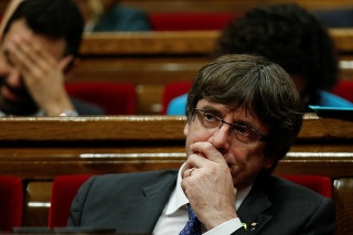 Odvolaný katalánsky premiér súhlasil s predčasnymi voľbami.