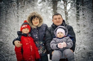 Sergejova mama, otec a sestrička ostali v zadymenom centre.