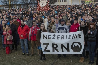 Protest Za slušné Slovensko na Námestí Slobody v Banskej Bystrici.