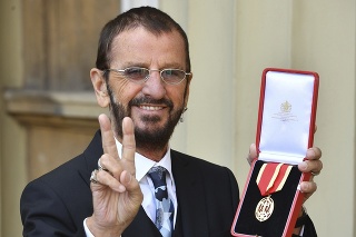 Ringo Starr sa pýši ocenením od kráľovskej rodiny.