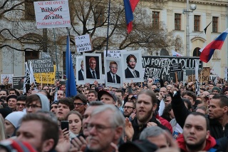Protest Za slušné Slovensko v Bratislave.