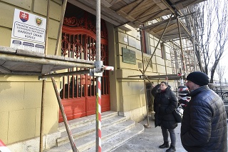 Daňový úrad v Košiciach po požiari otvorili v pondelok 5. marca a je opätovne funkčný a prístupný pre verejnosť.