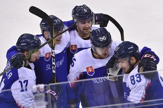 Na snímke slovenskí hokejisti.