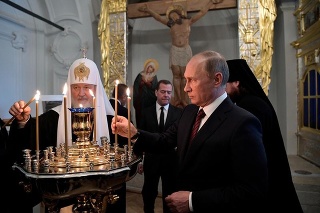 Ruský patriarcha Kirill varuje pred koncom sveta.