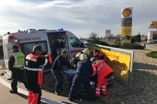 V okrese Dunajská Streda došlo k vážnej dopravnej nehode.