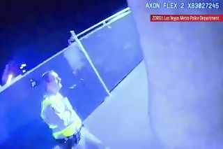 Desivý útok Las Vegas z pohľadu policajta: Kamera na jeho tele zachytila všetko, čo videl on!