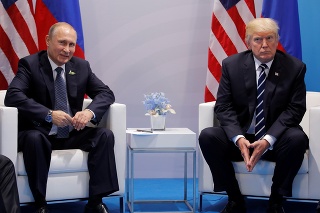 Prvá schôdzka Putina a Trumpa sa skončil.
