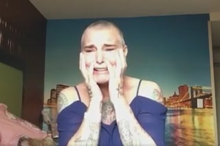 Speváčka sa pri nahrávaní videa takmer zrútila.