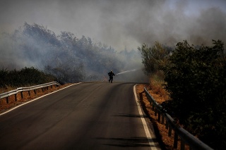 Taliansko sužujú požiare (ilustračné foto).