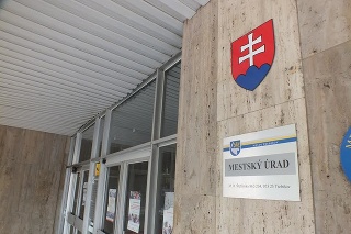 V Trebišove podľa  informatika na mestskom úrade otvárali poštu už pred vyše dvoma  rokmi.