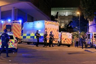 V Spojenom kráľovstve už dlhší čas platí štvrtý stupeň protiteroristickej pohotovosti, najvyšší je piaty.