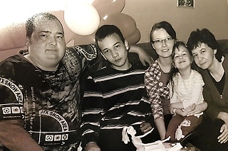 2010 - S milujúcimi rodičmi na jednej z posledných fotografií.