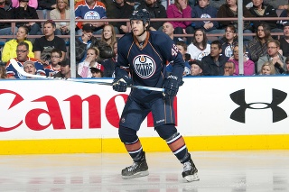 Alex Plante je bývalý hráč NHL.
