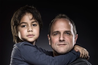 Adrian Sommeling fotí syna Nica a zábery pretvára na rozprávky.