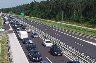 Kamerové zábery diaľnice A4 v Slovinsku.