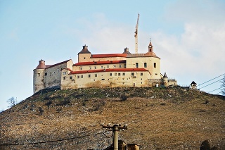 Financovanie obnovy hradu Krásna hôrka