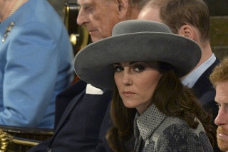 Vojvodkyňa Kate bola zjavne nervózna.