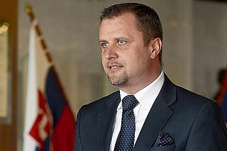 Primátor Martina Andrej Hrnčiar je v reakcii na rozhodnutie súdu opatrný.