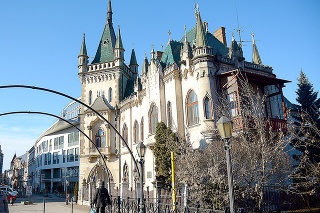 O Jakabov palác sa vedú spory už od roku 1991.